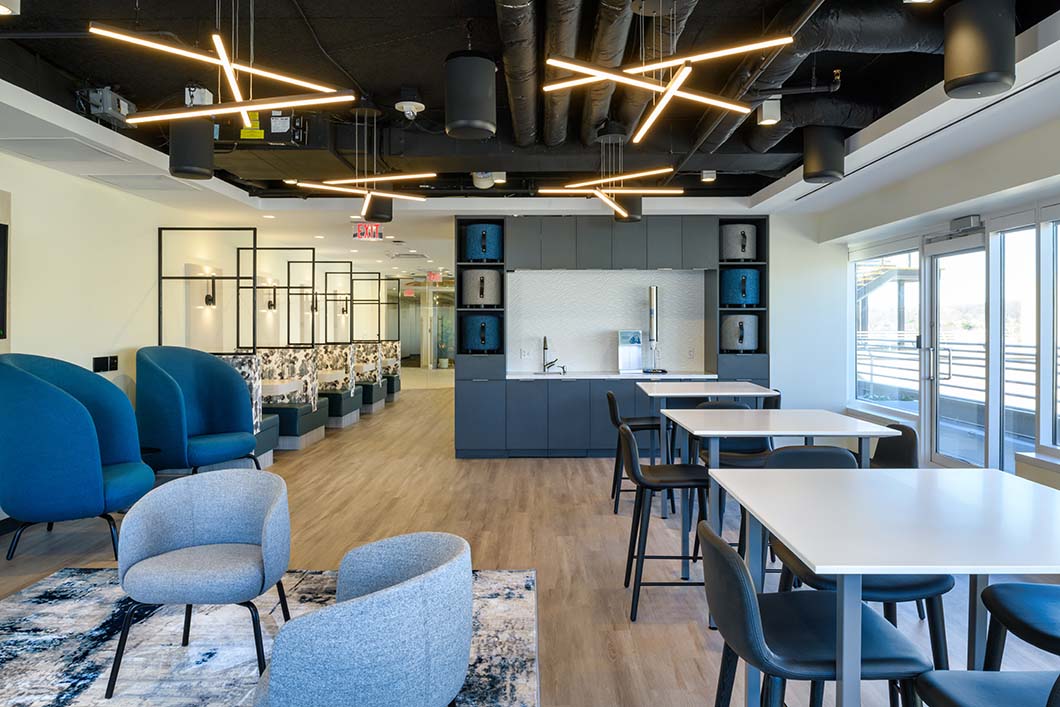 2445 M St Lobby